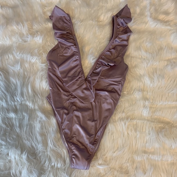 New Victoria’s Secret PINK, VS PINK one Piece Swimsuit Deep V Shine Ruffle Lilac - Picture 2 of 4